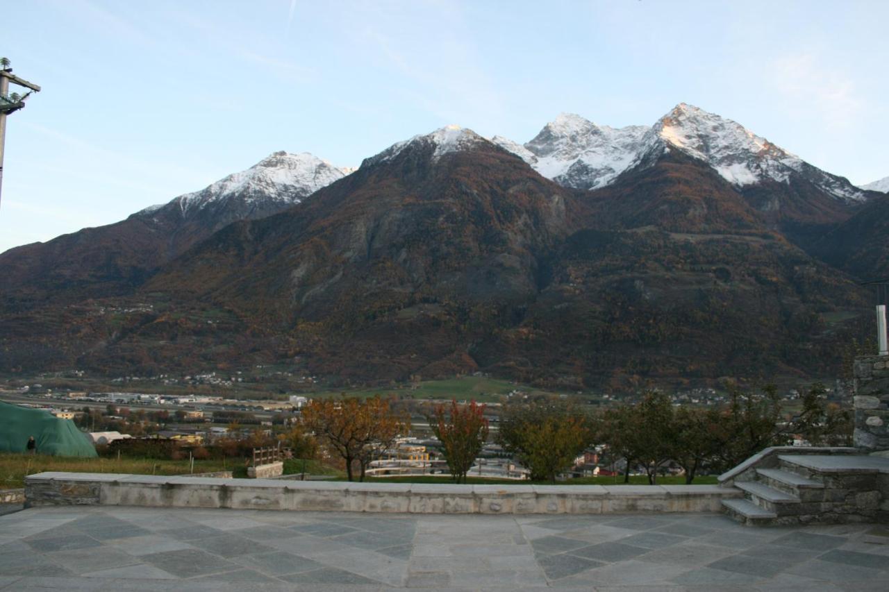A Due Passi Da... Leilighet Aosta Eksteriør bilde